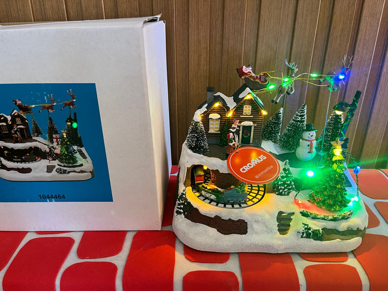 Cenário cidade c/Led e movimento clr 20x23cm 3AA